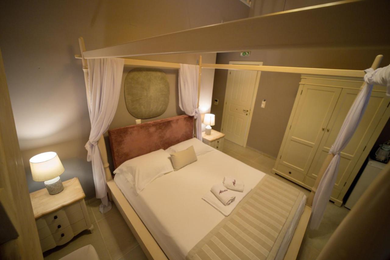 Alicelia Boutique Inn Vathy  Exteriör bild