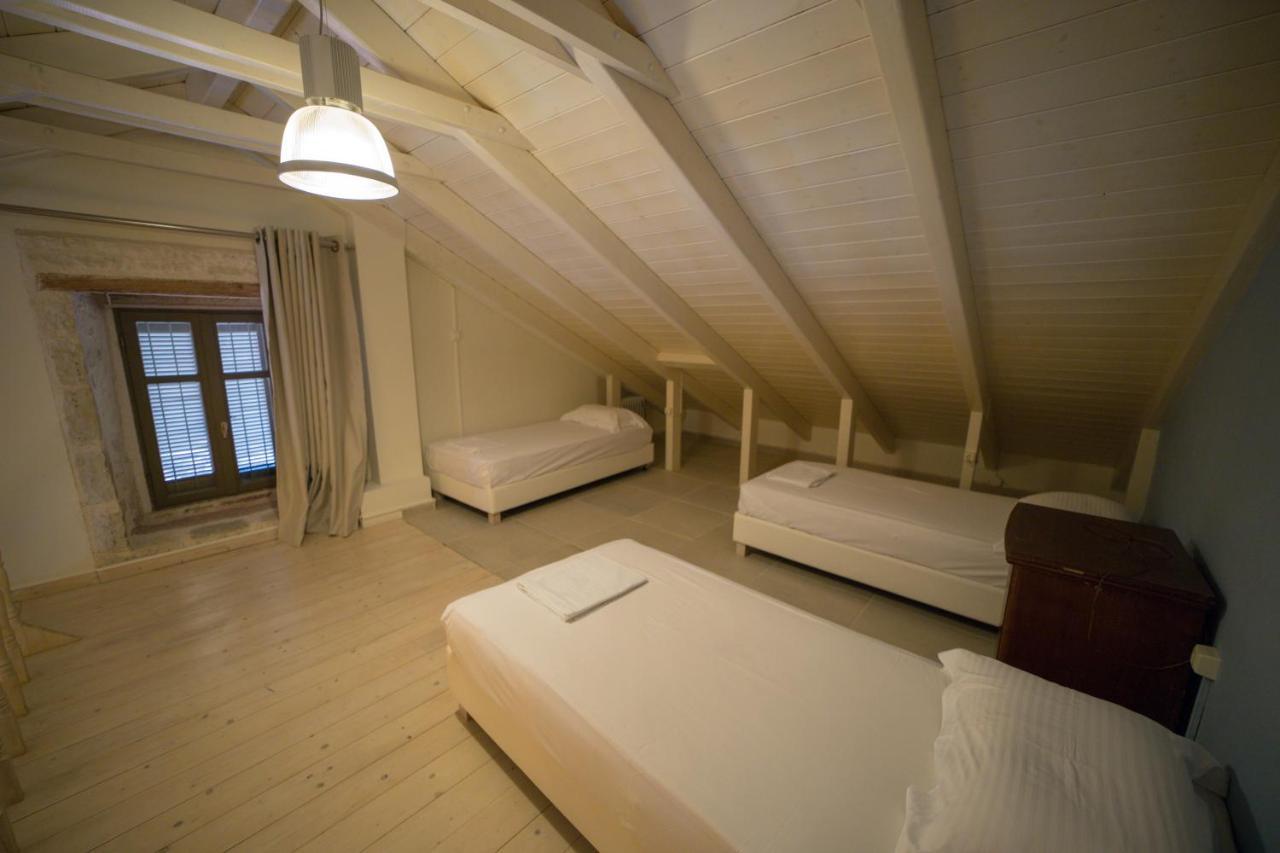 Alicelia Boutique Inn Vathy  Exteriör bild