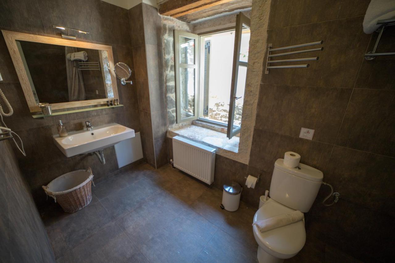 Alicelia Boutique Inn Vathy  Exteriör bild