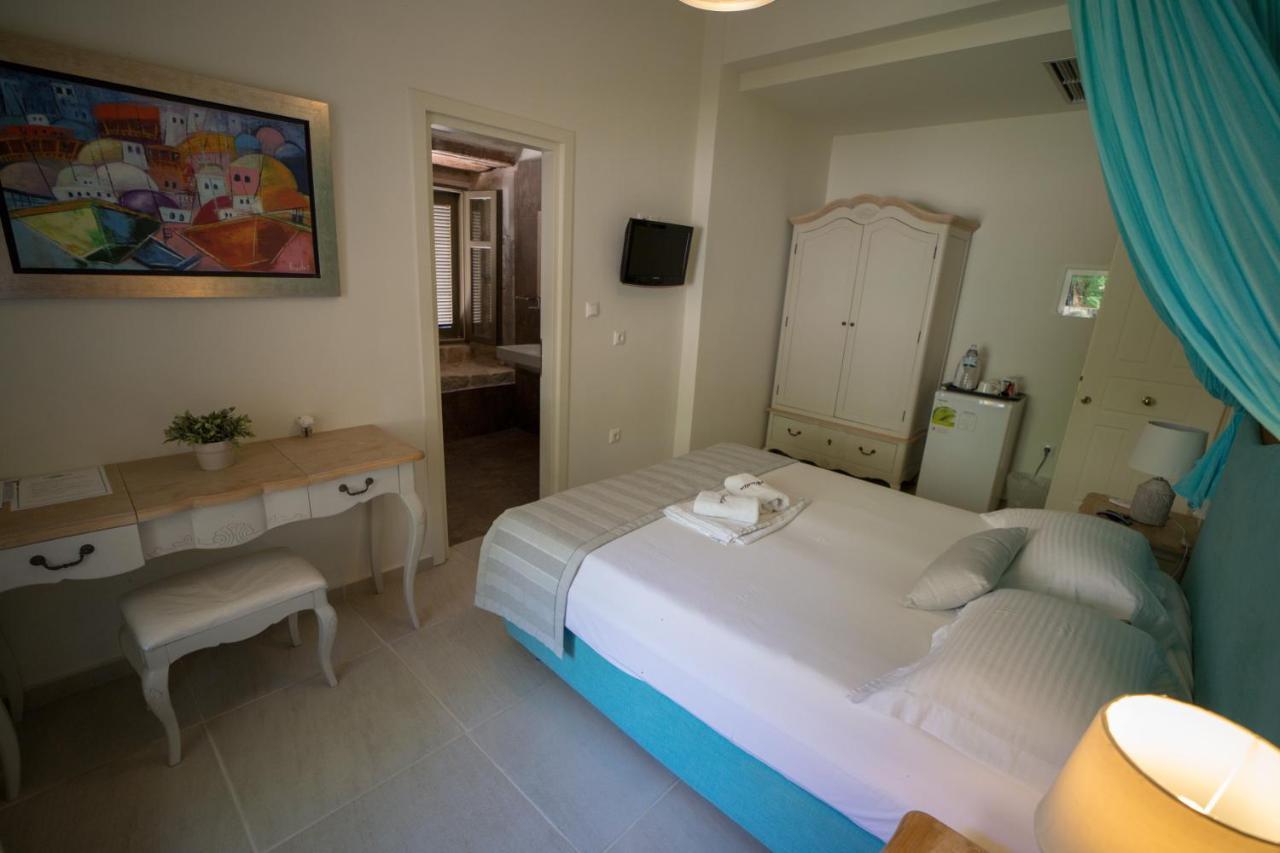 Alicelia Boutique Inn Vathy  Exteriör bild