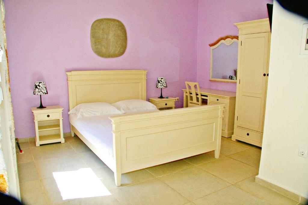 Alicelia Boutique Inn Vathy  Rum bild